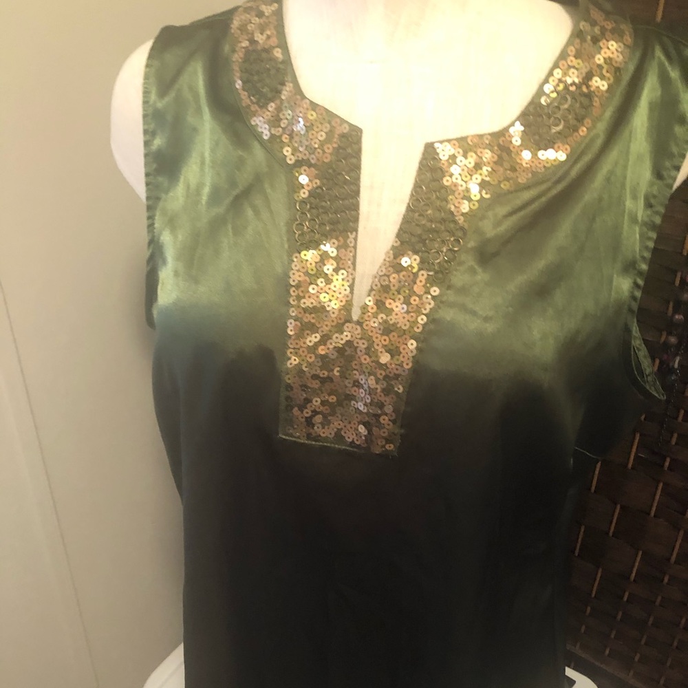 Gorgeous Green with Gold